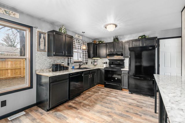 111 Jackson Street, Plain City, OH 43064