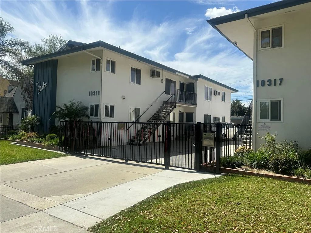 10317 Pinehurst Avenue, South Gate, CA 90280