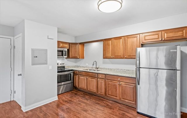 1110 N Wheeling Road 2C, Mount Prospect, IL 60056
