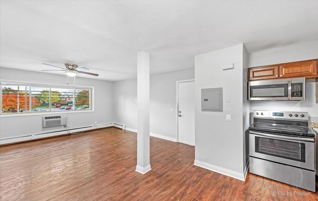 1110 N Wheeling Road 2C, Mount Prospect, IL 60056