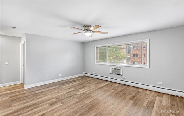 1110 N Wheeling Road 2C, Mount Prospect, IL 60056