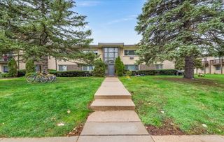 1110 N Wheeling Road 2C, Mount Prospect, IL 60056