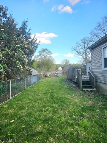 29 Belton St, Byram Twp., NJ 07874