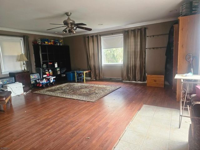 29 Belton St, Byram Twp., NJ 07874