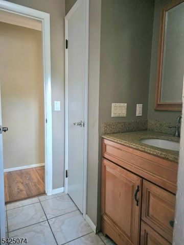 29 Belton St, Byram Twp., NJ 07874