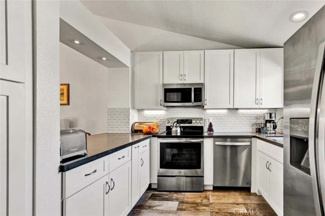 93 Dover Pl, Laguna Niguel, CA 92677