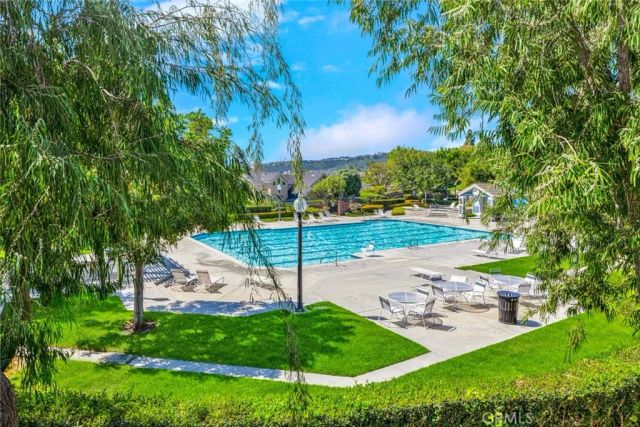 93 Dover Pl, Laguna Niguel, CA 92677