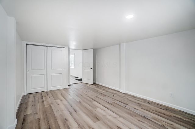 1896 Dyer Road, Grove City, OH 43123