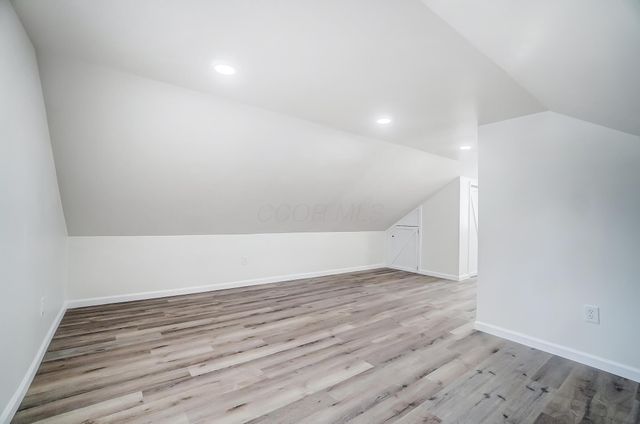1896 Dyer Road, Grove City, OH 43123