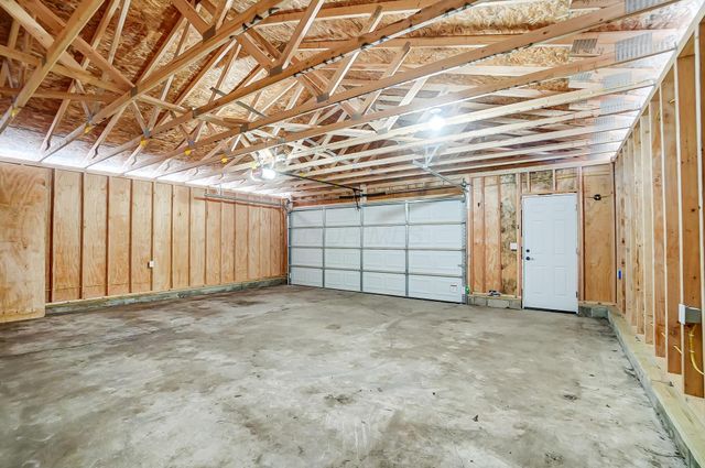 1896 Dyer Road, Grove City, OH 43123