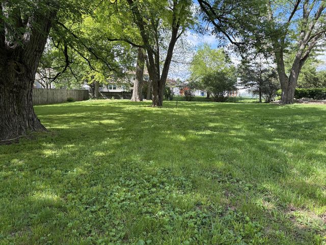 1896 Dyer Road, Grove City, OH 43123