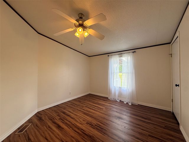 9100 Idaho Street, Joshua, TX 76058