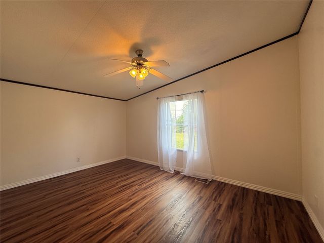 9100 Idaho Street, Joshua, TX 76058