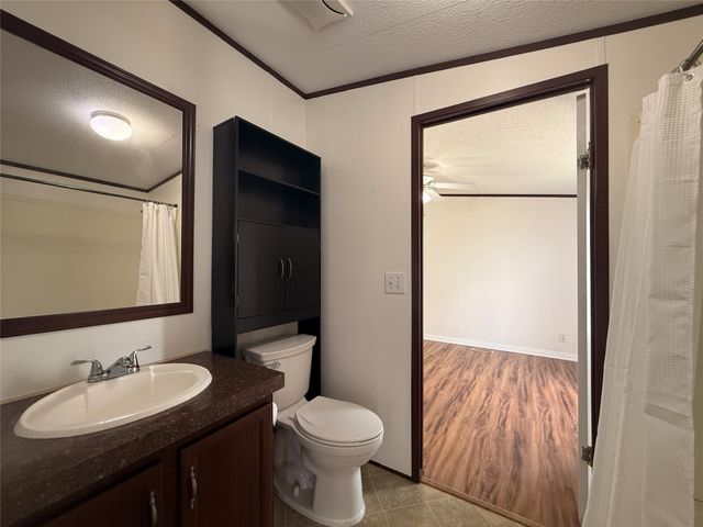 9100 Idaho Street, Joshua, TX 76058