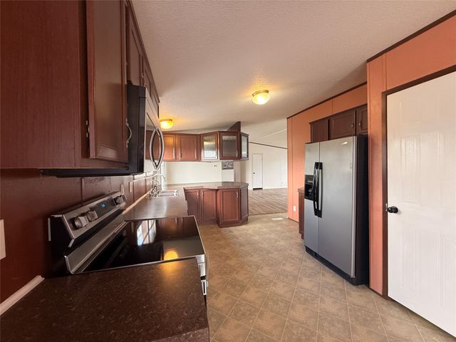 9100 Idaho Street, Joshua, TX 76058