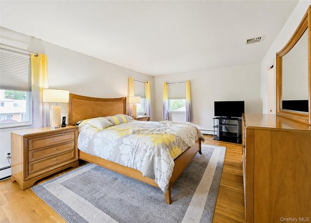 866 Abbott Street, East Meadow, NY 11554