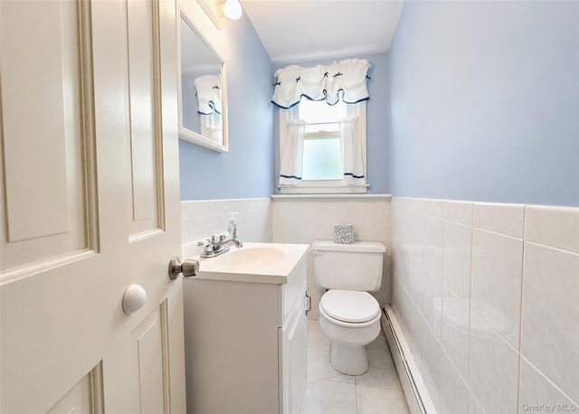 866 Abbott Street, East Meadow, NY 11554