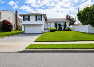 866 Abbott Street, East Meadow, NY 11554