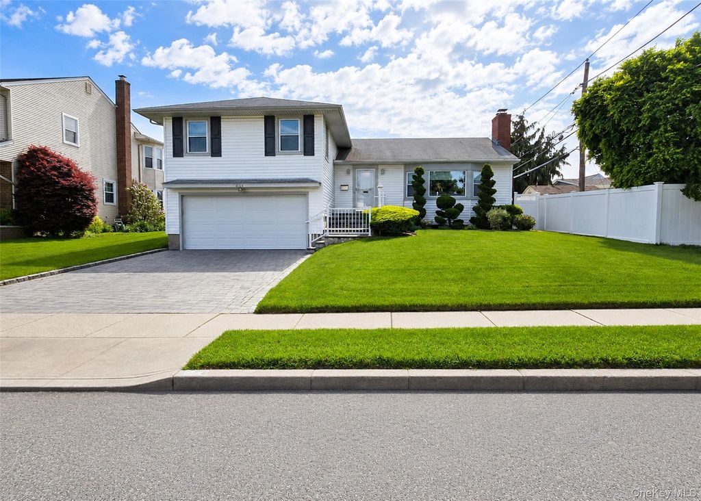 866 Abbott Street, East Meadow, NY 11554