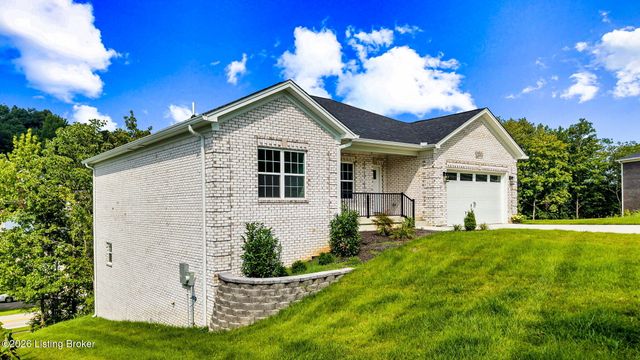 4406 Stone Wynde Dr, Louisville, KY 40272