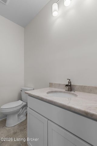 4406 Stone Wynde Dr, Louisville, KY 40272