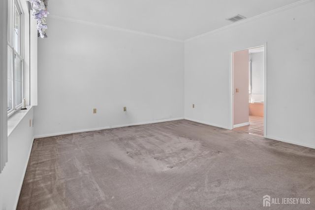 20 Valley Stream Place, Barnegat, NJ 08005