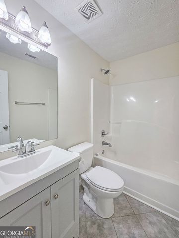 406 Kiley Drive, Hoschton, GA 30548