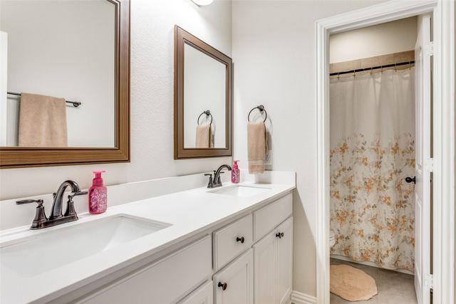 8624 Tucker Drive, Godley, TX 76044