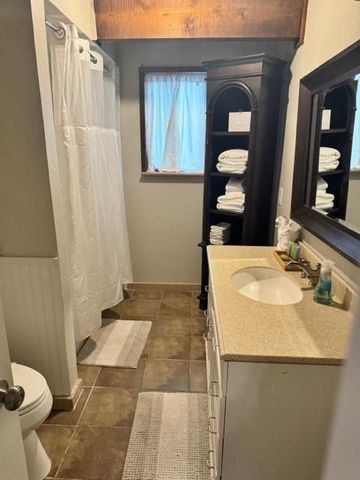 231 Schooner Drive, Freeport, TX 77541