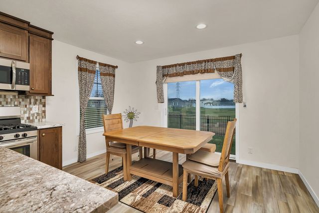 22405 S Cedar Drive, Channahon, IL 60410