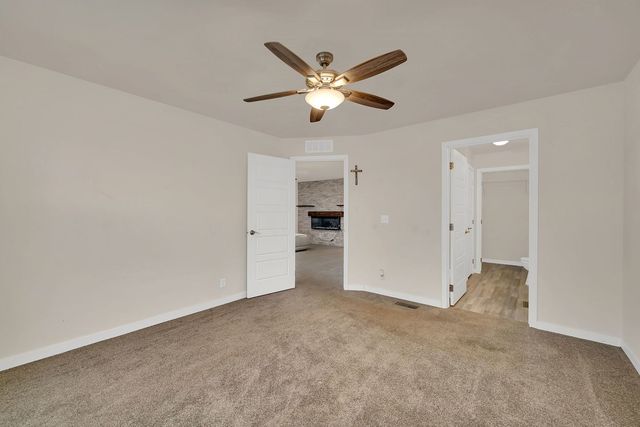 22405 S Cedar Drive, Channahon, IL 60410