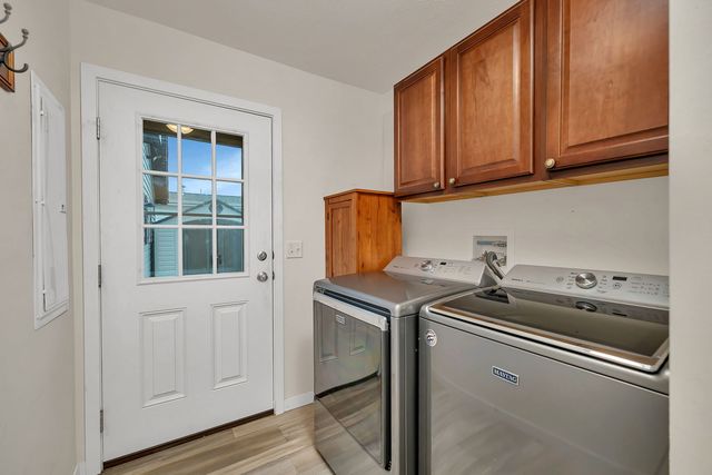 22405 S Cedar Drive, Channahon, IL 60410