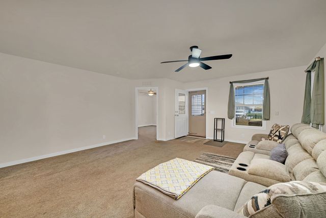 22405 S Cedar Drive, Channahon, IL 60410