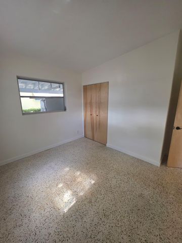 1815 Hillcrest Avenue, Lake Worth Beach, FL 33461