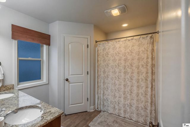 327 HEDGE HILL COVE, Calhoun, LA 71225