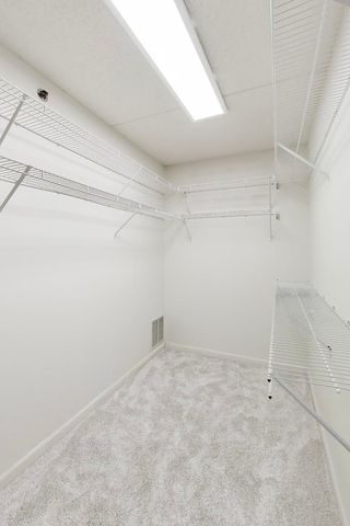 710 Creekside Drive 110A, Mount Prospect, IL 60056