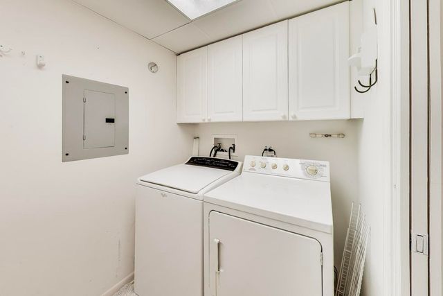 710 Creekside Drive 110A, Mount Prospect, IL 60056