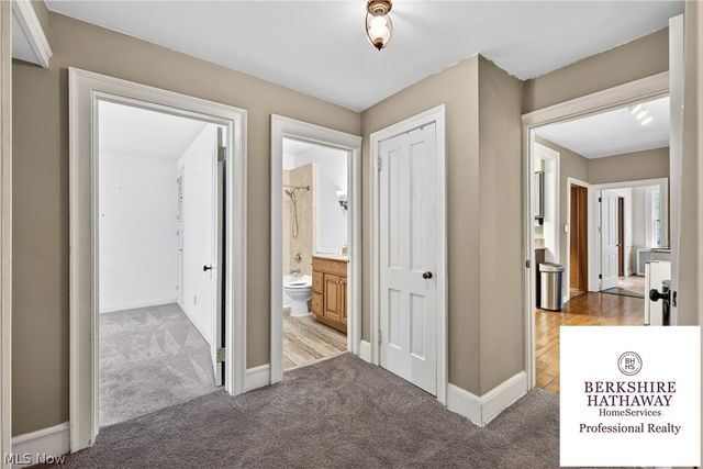 3555 Birch Tree Path, Cleveland Heights, OH 44121