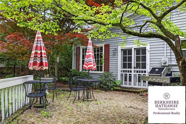 3555 Birch Tree Path, Cleveland Heights, OH 44121