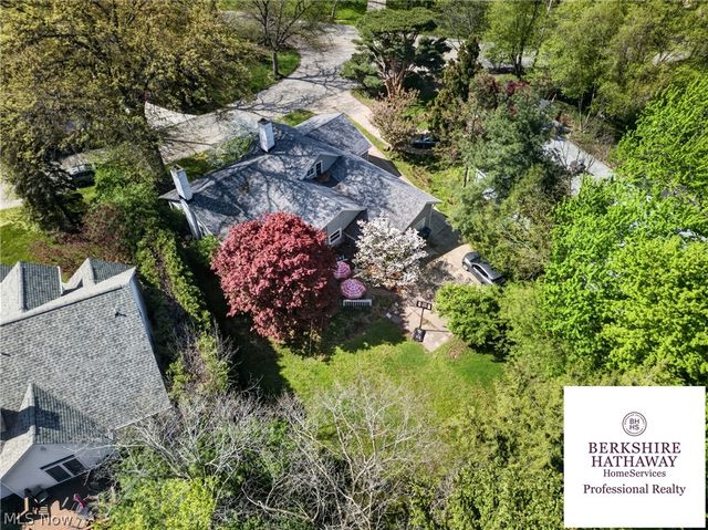 3555 Birch Tree Path, Cleveland Heights, OH 44121