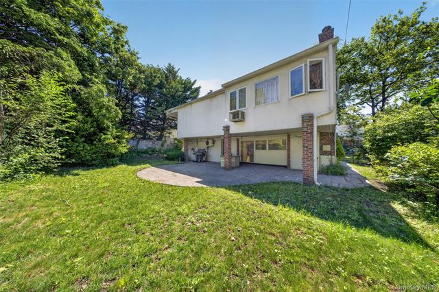 249-35 51st Avenue, Little Neck, NY 11362