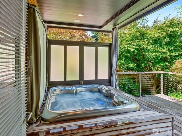 302 T Street, Port Townsend, WA 98368