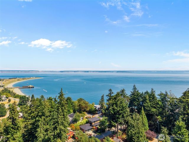 302 T Street, Port Townsend, WA 98368
