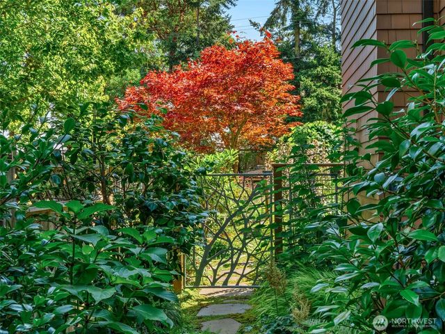 302 T Street, Port Townsend, WA 98368