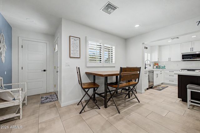 3908 E YALE Street, Phoenix, AZ 85008