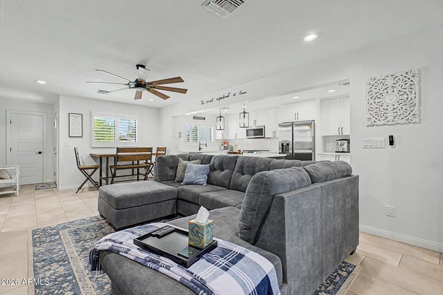 3908 E YALE Street, Phoenix, AZ 85008