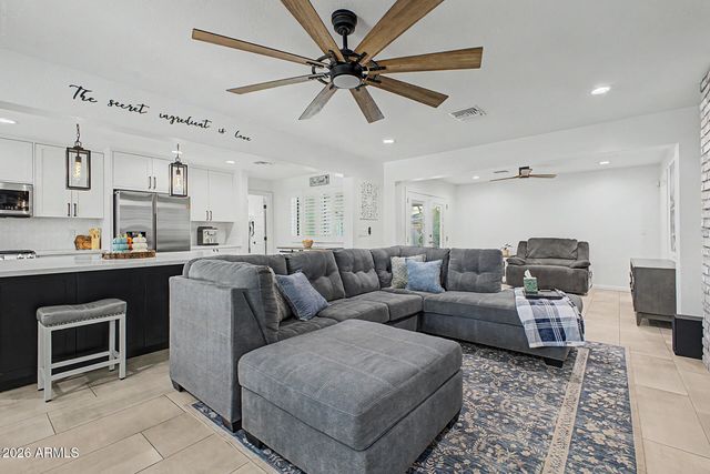 3908 E YALE Street, Phoenix, AZ 85008