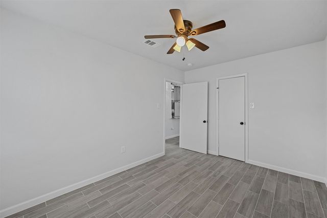 611 N Elm Street, Lancaster, TX 75146