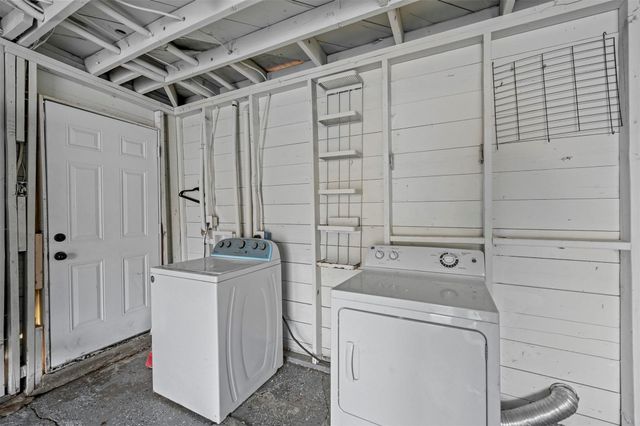 611 N Elm Street, Lancaster, TX 75146