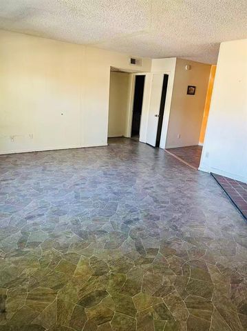 401 SE 12th Avenue 143, Norman, OK 73071